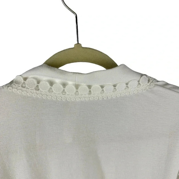 Flora Nikrooz Lana Robe Large Lace Sleeves - Picture 14 of 16